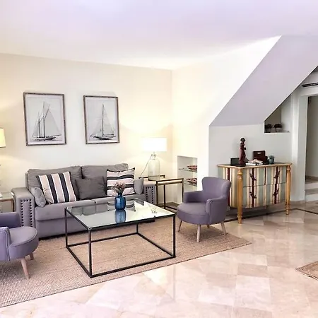 New Modern Townhouse Golden Mile
